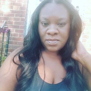 Meet your Posher, Pam